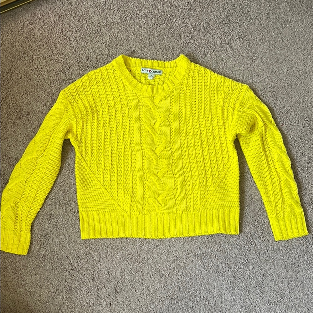 #102 L.L. Bean Women's Yellow Sweater